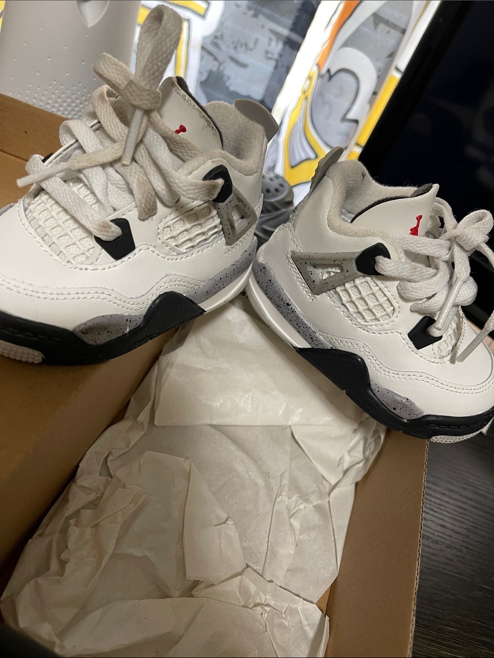 Jordan Toddler Sneakers in White, Gray and Black with Red Jumpman